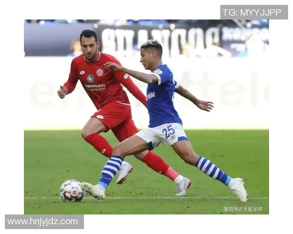 沙尔克04客场悲情被逼上悬崖边缘待降级厄运簇拥 沙尔克04客场悲情被逼上悬崖边缘待降级厄运簇拥