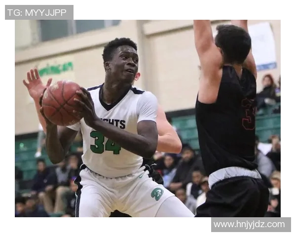 雄鹿队中锋阿德托昆博:我们要更加注重细节来夺取胜利 雄鹿队中锋阿德托昆博:我们要更加注重细节来夺取胜利