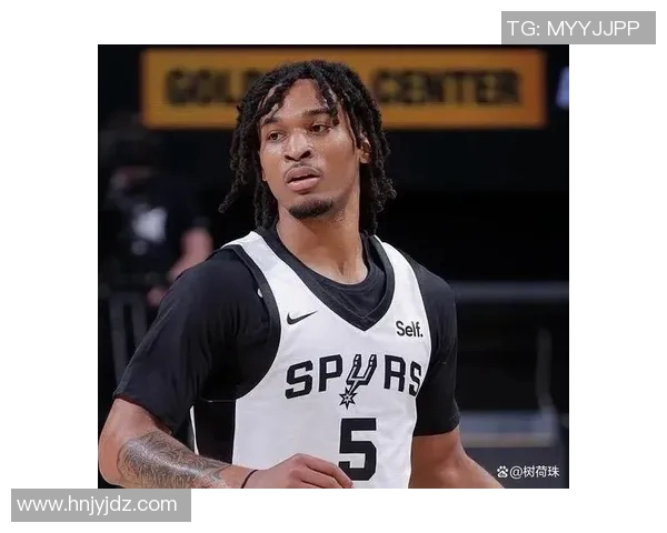 马刺战胜奇才，德罗赞关键时刻挺身而出