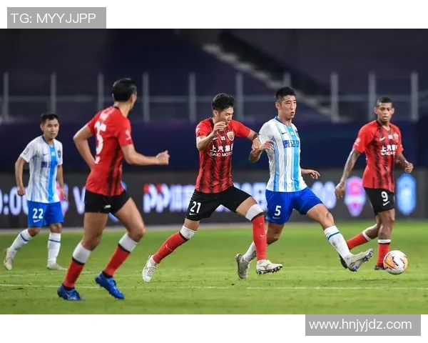 天津泰达与长春队全场激战回顾精彩瞬间与战术分析