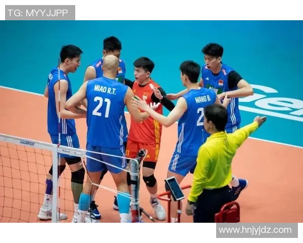 太阳队与自由人队精彩对决比分揭晓引发球迷热议 太阳队与自由人队精彩对决比分揭晓引发球迷热议