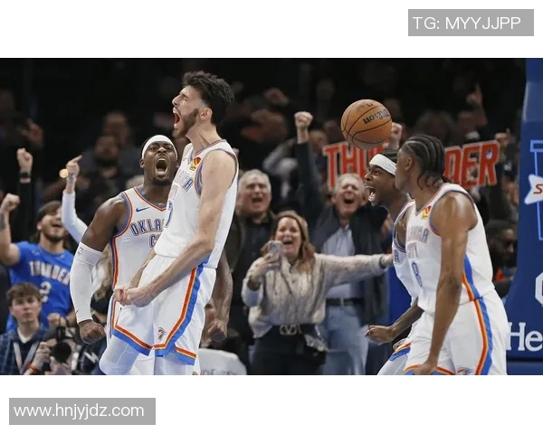 火箭队与勇士队的激烈对决谁能在NBA赛场上笑到最后